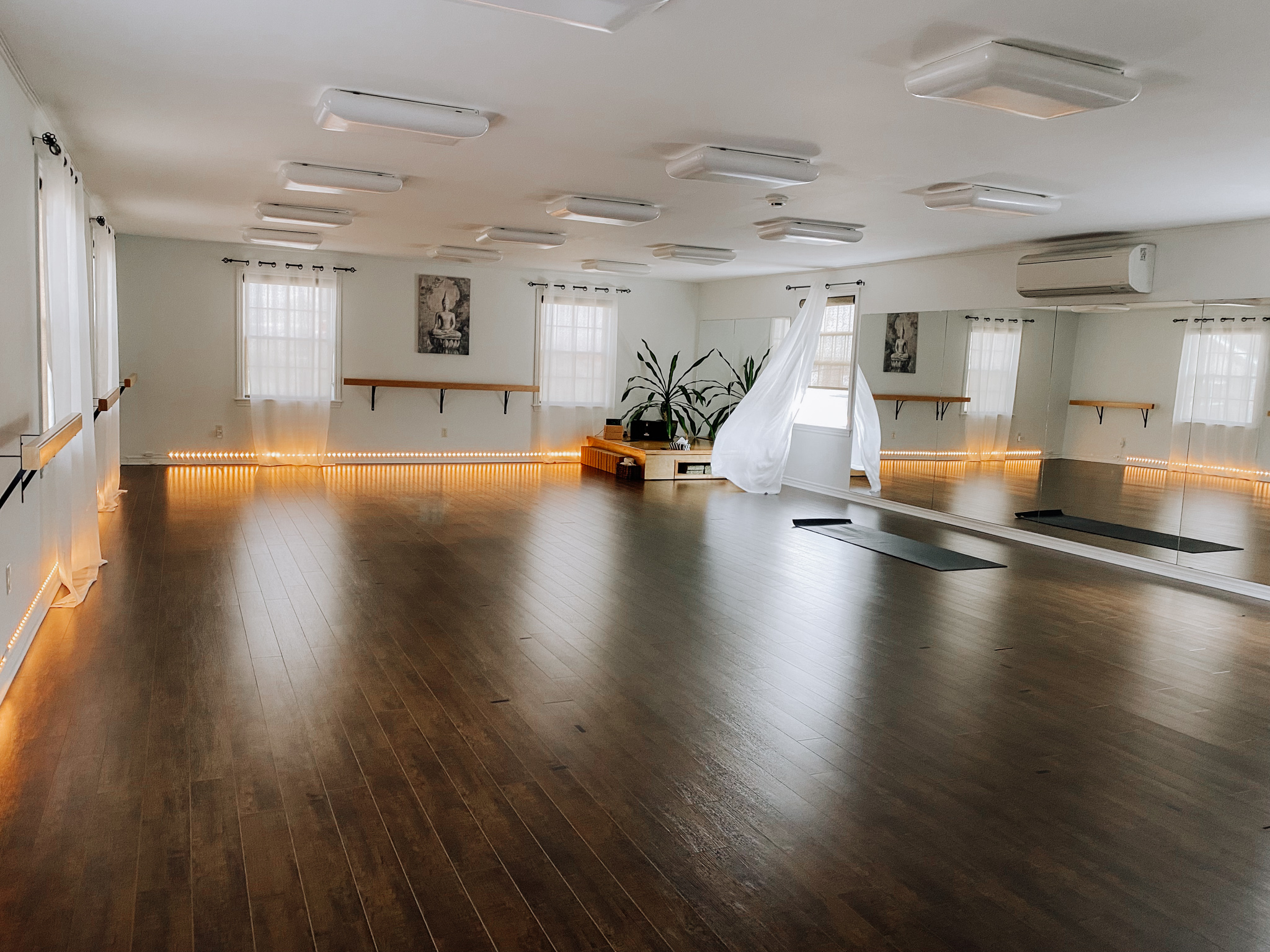 Yoga class, empty yoga studio, meditation, yoga background